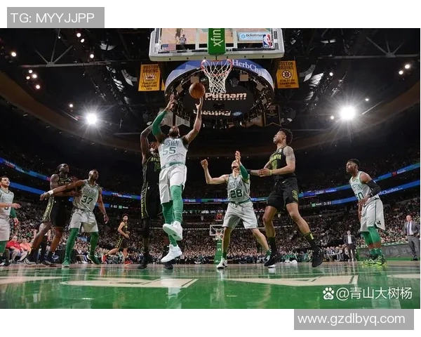 独行侠与灰熊激战正酣谁能在这场对决中笑到最后