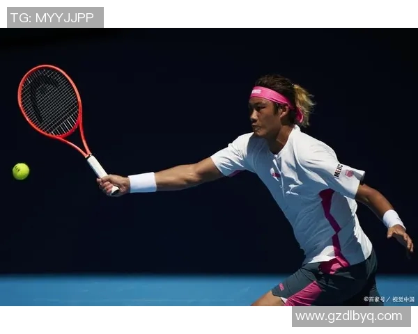 羽毛球巨献:深入解析上海羽毛球队运动员的个人技能与训练秘诀