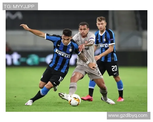 顿涅茨克与曼彻斯特的对决揭示足球战术的较量与激情碰撞